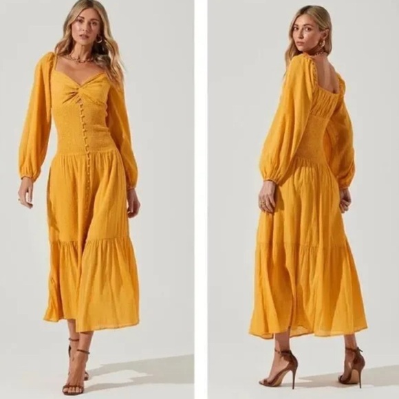 Astr Dresses & Skirts - Astr Golden Long Sleeve Maxi Dress